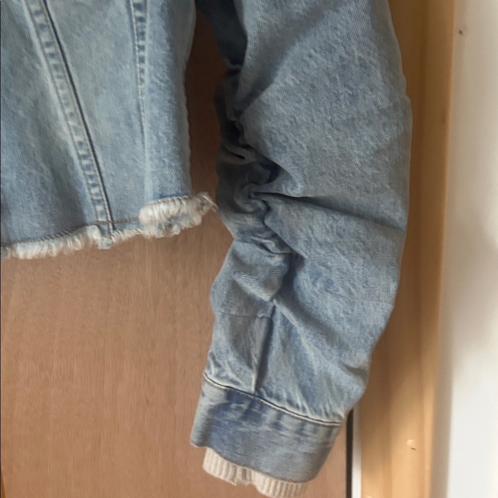 Alice + Olivia Light Wash Cropped Denim Jacket with Hood - Picture 3 of 6